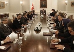 Barış grubu, Başbakan Davutoğlu ile görüştü