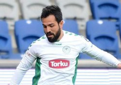 Torku Konyaspor Kenan Özer ile yollarını ayırdı