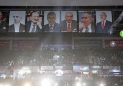 Kemal Kılıçdaroğlu yeniden CHP genel başkanı