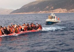 Ege'de sığınmacı botu battı: Dokuz ölü