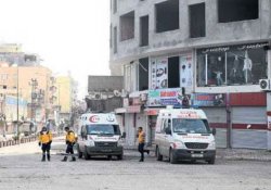 Cizre’deki yaralılar için giden ambulanslar bir kez daha geri döndü