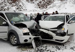 Bingöl'de kaza: 3 yaralı