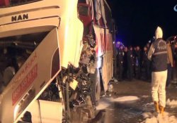 Otobüs şoförleri ölümüne yarıştı: 1 ölü