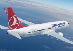 Yıldırım çarpan 3 uçak İstanbul'a geri döndü