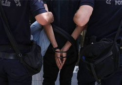 Mersin'de 2 kişi tutuklandı