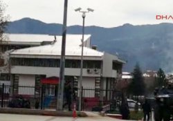Dersim'de Valilik binasına saldırı:1 kişi yaşamını yitirdi