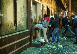 Makedonya'da olaylı 'af kararı' protestosu