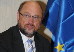 AP Başkanı Schulz'dan Türkiye için sert eleştiri!