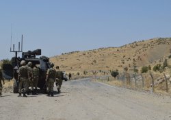 Bitlis'te 1 asker hayatını kaybetti, 2 asker yaralı