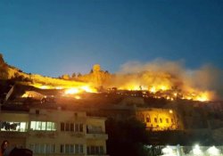 Tarihi Mardin Kalesi’nde bir günde iki yangın