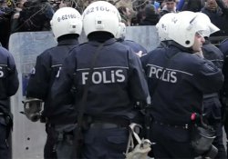 İstanbul'da paralel operasyonu: 9 polis tutuklandı