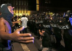 ABD'de 10'dan fazla eyalette polis şiddetine karşı protesto