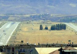 Diyarbakır 8’inci Jet Ana Üs Komutanlığında 100’e yakın gözaltı