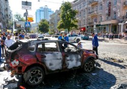 Ukrayna'da bir gazeteci bombalı saldırıda öldü