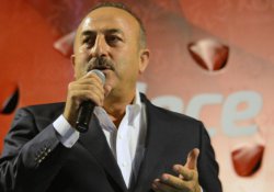 Bakan Çavuşoğlu: Soruları çalarak benim bakanlığıma da sızmış bu hainler