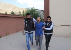 Hakkari Üniversitesi Rektörü yeniden gözaltına alındı
