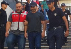 Atilla Taş ve 3 gazeteci tutuklandı