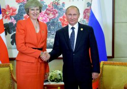 Putin ve İngiltere Başbakanı May ilk defa görüştü