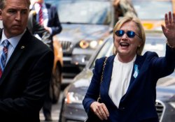 Hillary Clinton'a zatürre teşhisi