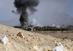 Koalisyon uçakları Suriye ordusu birliklerini bombaladı