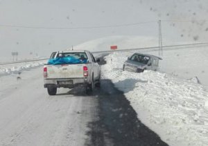 Kars’ta 2 ayrı kaza: 14 yaralı