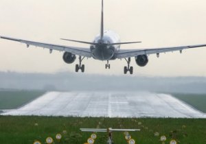 Fransa'da uçak kazası: 2 ölü