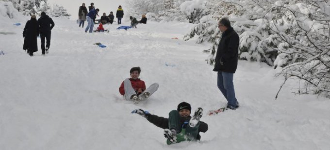 Van'da eğitime 'kar' engeli; 389 yerleşim yeri yolu kapalı