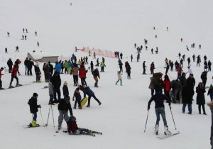 Hakkari kayak merkezine yoğun ilgi