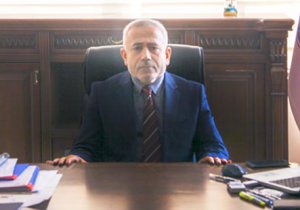 Hakkari Üniversitesi Rektörlüğüne Prof. Dr. Ömer Pakiş atandı