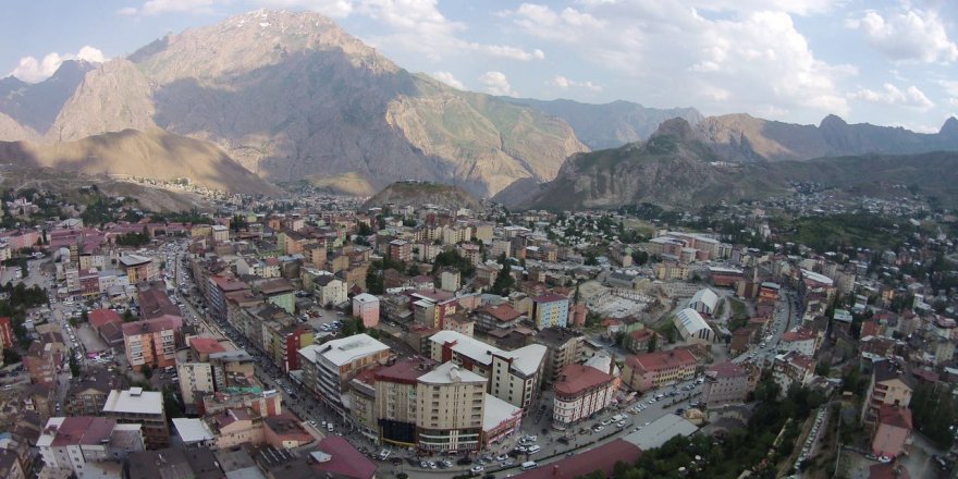 Hakkari'ye bağlı köylerin Kürtçe, Türkçe ve eski isimleri