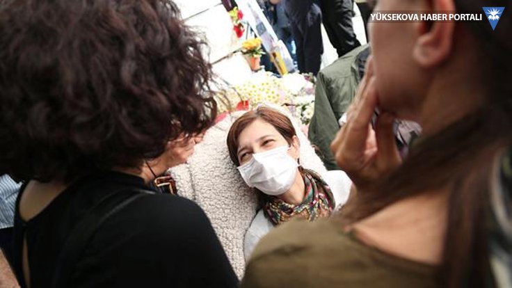 'Nuriye Gülmen'in ağrıları şiddetlendi, ayağını yere basamıyor'