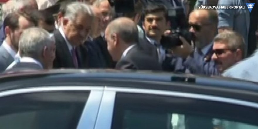Cumhurbaşkanı Erdoğan ve Başbakan Yıldırım'dan 15 Temmuz Şehitliği'ne ziyaret
