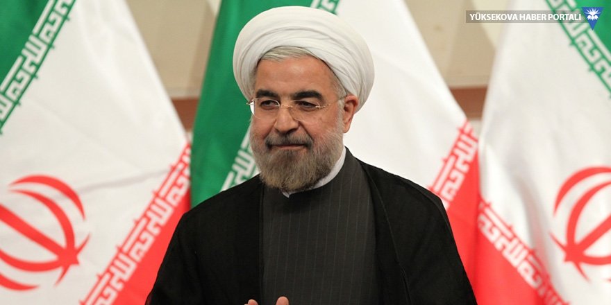 Ruhani, yemin töreninde ABD için sert ifadeler kullandı