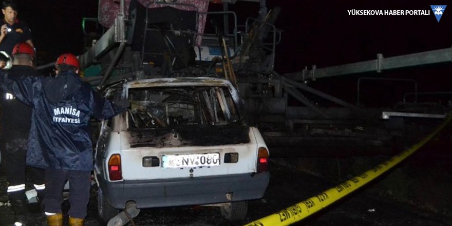 Trafiğe kapalı yolda kaza: 3 kişi yanarak öldü