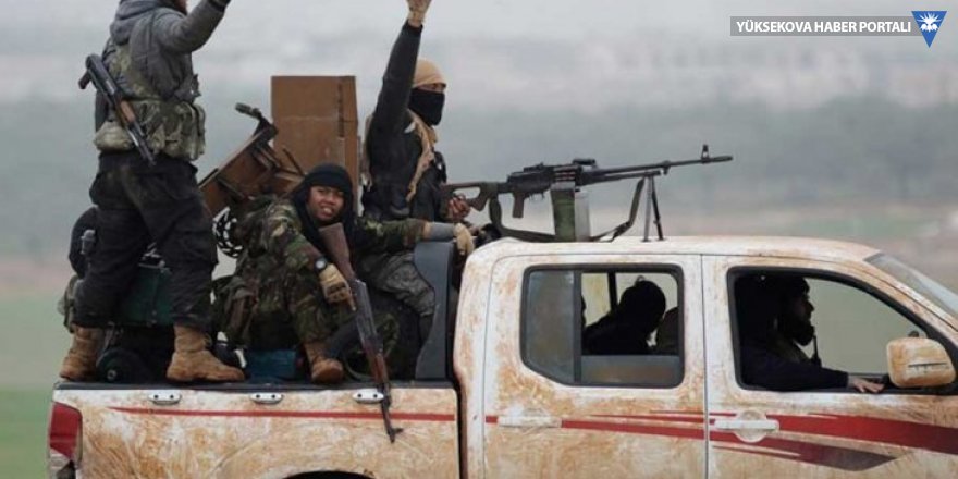 Hama'da cihatçılar el Kaide'ye biat edip yeni ordu kurdu
