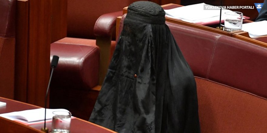 Senato'da burkalı eyleme tepki