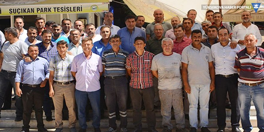 Dinar'da 51 kişi MHP'den istifa etti