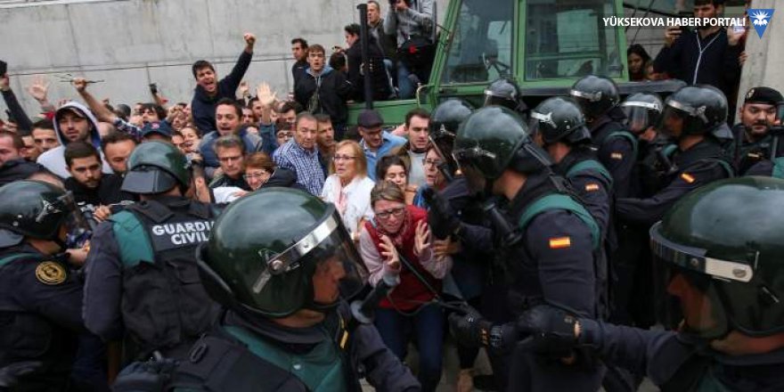 Katalanlara polis müdahalesi: En az 400 yaralı