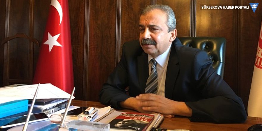 HDP'li Milletvekili Sırrı Süreyya Önder'in davası ertelendi
