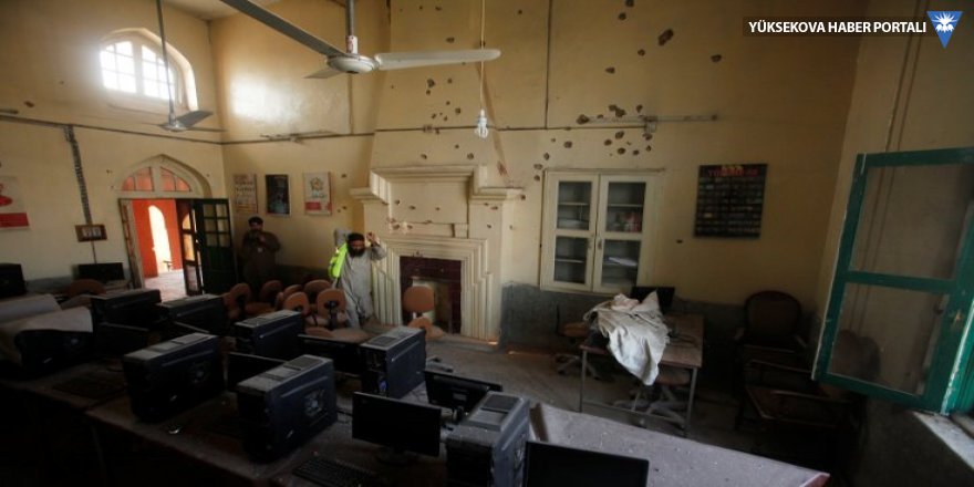Pakistan'da okula saldırı: 9 ölü, 35 yaralı