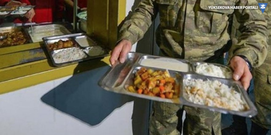 Milli Savunma Bakanı açıkladı; askere yemek verecek şirket belli oldu