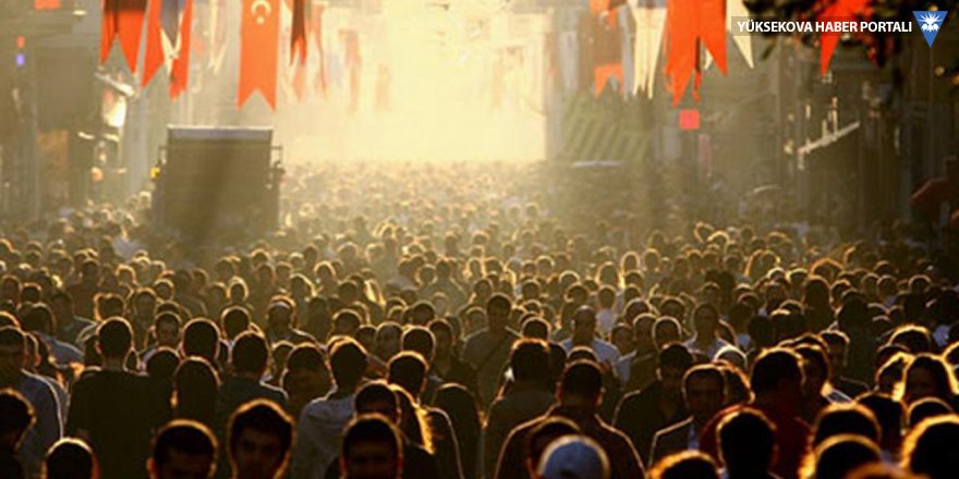 İstanbul'un genç nüfusu 76 ili geçti