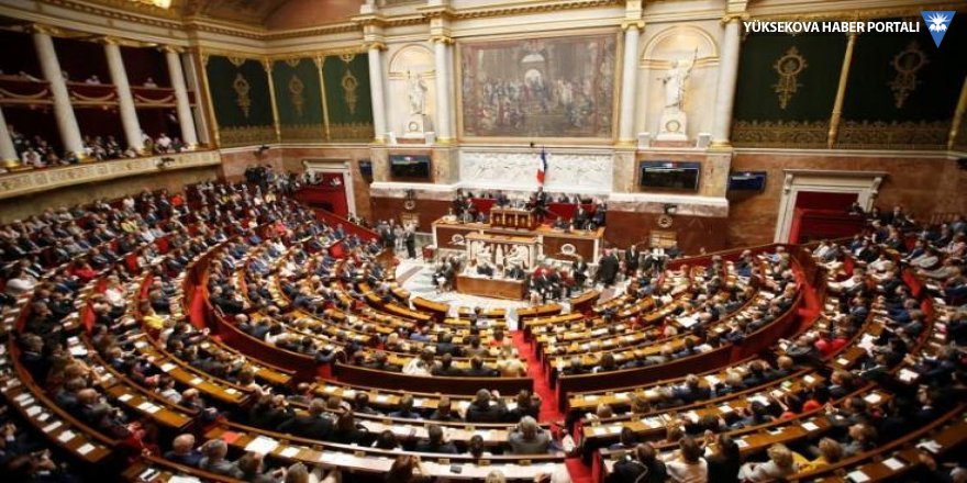 Fransa'da 'hata yapma hakkı' yasallaştı