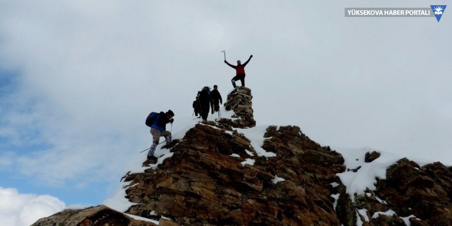 3100 rakımlı Abdurrezzak Dağı’na tırmanış