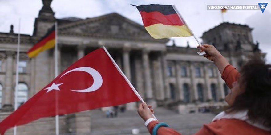 Almanya'dan Türkiye'ye silah satışına onay