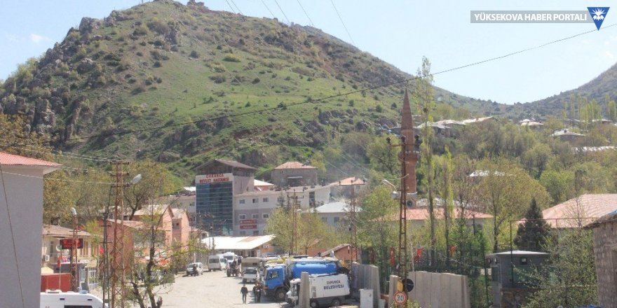 Çukurca'da köyde vurulan anne öldü, oğlu ise ağır yaralandı