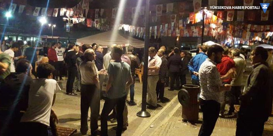 Bursa'da İYİ Parti standına saldırı
