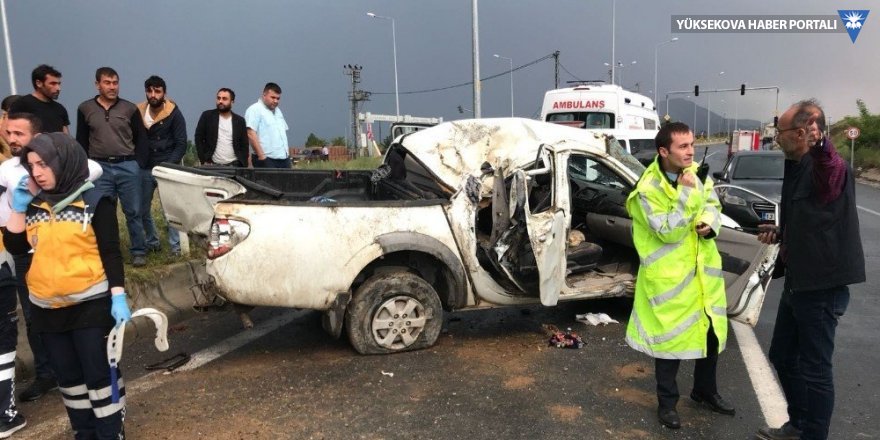 Tatvan’da trafik kazası: 3 ölü 4 yaralı