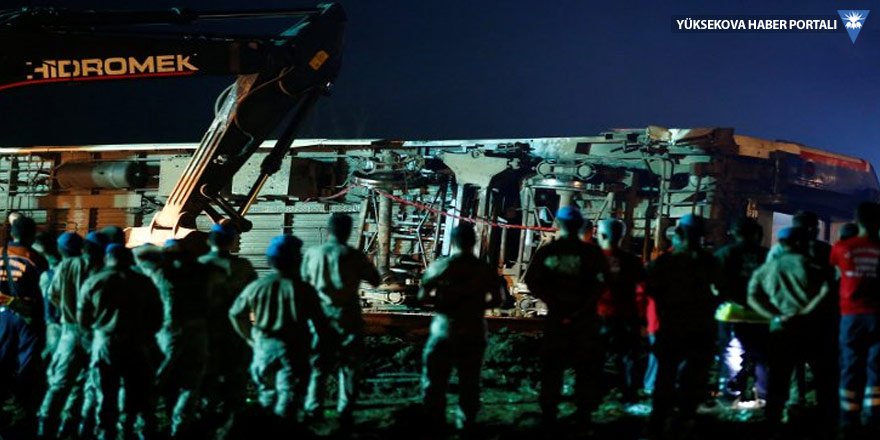 24 kişinin öldüğü tren hattında seferlere başlandı