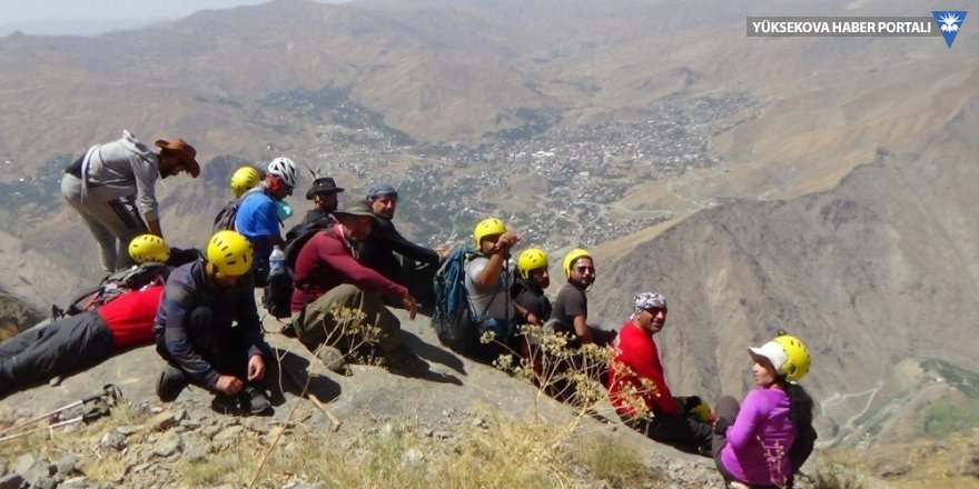 Dağcılardan Sümbül Dağı'na zirve tırmanışı